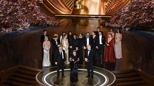 Oscar 2024: Hạng mục 'Phim xuất sắc nhất' gọi tên 'Oppenheimer' - Giải thưởng cho Emma Stone