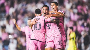 Song sát Messi - Suarez lại tỏa sáng, Inter Miami vào tứ kết giải đấu danh giá của CONCACAF