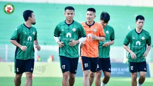 CLB Nam Định chiêu mộ hai tuyển thủ Việt Nam, sẵn sàng đua vô địch V-League
