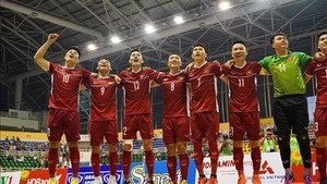 ĐT Việt Nam giành chiến thắng lịch sử trước dàn sao châu Âu của Australia, dẫn đầu ở bảng đấu có Indonesia