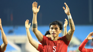 Văn Hậu ghi bàn giúp tuyển trẻ Việt Nam thắng trận lịch sử, CLB châu Âu chúc mừng, báo Indonesia nói sự thật về thất bại
