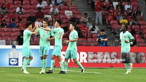 Đội tuyển Trung Quốc phải chia điểm trước đại diện Đông Nam Á dù dẫn trước 2 bàn