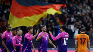 ĐT Đức hồi sinh: Lại ra dáng một đội bóng lớn