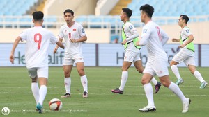 HLV Shin Tae Yong bất ngờ chê thế hệ vàng bóng đá Việt Nam sắp hết thời