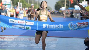 Tiền Phong Marathon 2024: Những ngôi sao thắng thế