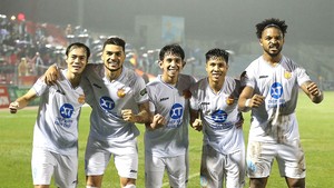 Thép Xanh Nam Định tự quyết trong cuộc đua vô địch V-League 2023/24
