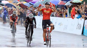 Ngôi sao đua xe đạp Nguyễn Thị Thật: Tay đua của những lần đầu tiên