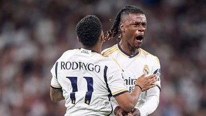 Real Madrid và Man City rượt đuổi căng thẳng, hai cú 'nã đại bác' xuất hiện