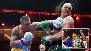 Đánh bại Tyson Fury, tay đấm từng là cựu cầu thủ chuyên nghiệp thống nhất 4 đai quyền Anh hạng nặng