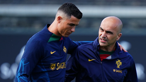 Lộ thông tin Ronaldo bị HLV Martinez 'cảm hóa', khao khát cùng Bồ Đào Nha vô địch EURO 2024