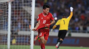 Tin nóng bóng đá Việt 22/6: Đội tuyển Việt Nam xếp sau Thái Lan trên BXH FIFA, VAR cho trận ‘chung kết ngược’ SLNA gặp Hà Tĩnh