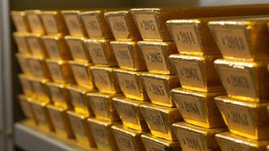 Giá vàng thế giới chạm mức cao nhất 2 tuần