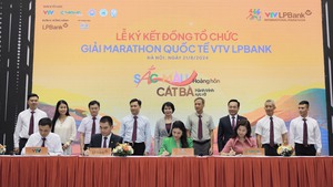 Giải Marathon quốc tế VTV LPBank - Sắc màu Hoàng hôn Cát Bà 2024 quy tụ hàng ngàn VĐV tham dự