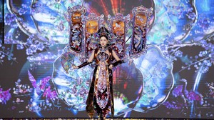 &quot;Khảm xà cừ&quot; thắng giải National Costume tại Miss Grand Vietnam 2024