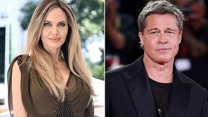 Angelina Jolie nhận được tràng pháo tay cho &quot;Maria&quot; trong khi phim của Brad Pitt bị chỉ trích