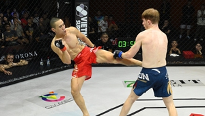 LION Championship 17: Trần Ngọc Lượng chiến thắng đối thủ Brazil bằng đòn giã gạo