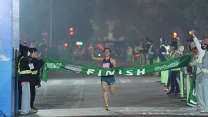Nguyễn Thị Oanh xác lập kỷ lục mới ở giải Bán Marathon quốc tế Việt Nam 2025