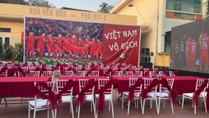 Quê nhà cầu thủ Doãn Ngọc Tân tổ chức xem chung kết AFF Cup 2024 siêu hoành tráng