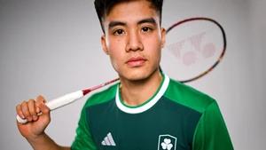 Tay vợt gốc Việt tạo địa chấn tại Giải cầu lông Pháp Mở rộng 2025