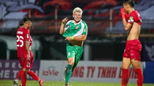 Cầu thủ Việt kiều khiến giải hạng Nhất trở nên khó lường 