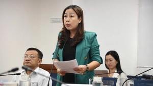 Sở VH&TT TP.HCM: Kiên quyết xử lý ca khúc phản cảm, nghệ sĩ "lệch chuẩn"