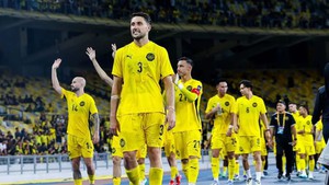 Cả nền bóng đá Malaysia hồi hộp chờ phán quyết từ FIFA