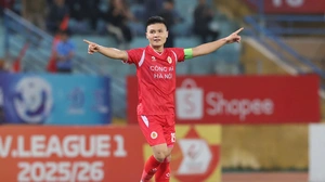 CAHN quyết liệt bám đuổi Ninh Bình tại V-League