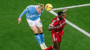 Man City đã hưởng lợi thế nào từ VAR trong ba mùa giải liên tiếp?