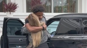 Xuân Son được vợ đưa lên hội quân với tuyển Việt Nam