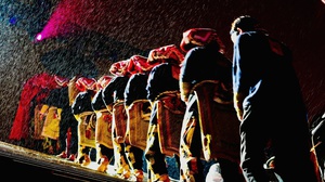 Đồng bào Dao đỏ tại Sapa: Không nghĩ văn hóa của mình lại đẹp đến thế trên sân khấu "Thiêng"!