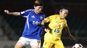 Thầy Huỳnh Như muốn học trò khiêm tốn sau chiến thắng trước CLB Singapore