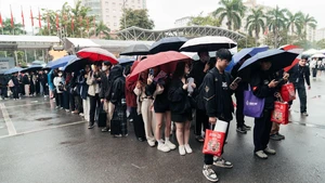 Cung điền kinh Mỹ Đình bùng nổ trong ngày Chung Kết Đấu Trường Danh Vọng Mùa Đông 2025