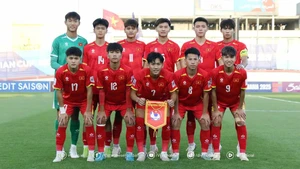 Lịch thi đấu bóng đá hôm nay 22/11: Trực tiếp U17 Việt Nam đấu với U17 Singapore