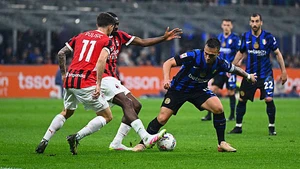 Nhận định, soi tỷ lệ Inter Milan vs AC Milan 02h45 ngày 24/11, vòng 12 Serie A