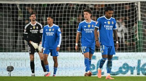 Real ba trận không thắng: Real không sai, chỉ có Alonso sai