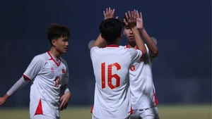 Thắng 4-0, U17 Việt Nam duy trì mạch trận toàn thắng vòng loại châu Á