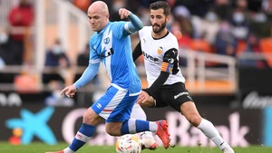 Lịch thi đấu bóng đá hôm nay 1/12: Vallecano vs Valencia, Bologna vs Cremonese