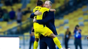 Malaysia sử dụng đội hình lạ khi đấu Nepal, chờ kiện lên CAS