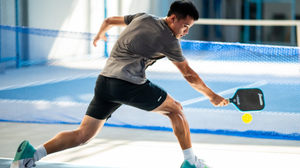 Suýt mất mạng khi chơi pickleball vì quay đầu quá nhanh
