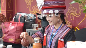 Tôn vinh văn hóa trà Việt