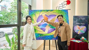 'Chấm & Chạm': Nghệ thuật kết nối cộng đồng hướng về miền Trung