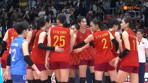 Bóng chuyền nữ Việt Nam lỡ hẹn HCV sau trận chung kết SEA Games 2025 cực kỳ cảm xúc trước Thái Lan