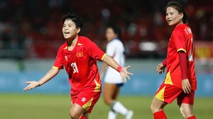 Cựu danh thủ Văn Thị Thanh: 'Tôi cứ tưởng bóng đá đã thay đổi luật bắt việt vị'