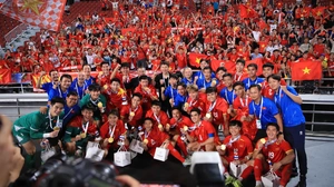 U22 Việt Nam biến Quả bóng vàng Việt Nam thành 'cuộc đua kỳ thú'