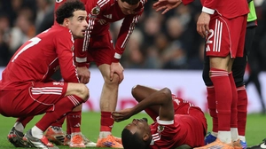 Liverpool vẫn phải mua sắm dù đã chi 450 triệu bảng