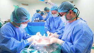 Thầy thuốc quân y 108 và ca ghép gan xuyên đêm: Món quà sự sống ngày cuối năm