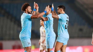 Xuân Son nghỉ thi đấu gần năm, trở lại vẫn đạt đẳng cấp của một 'sát thủ'