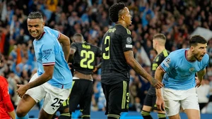 Lịch thi đấu bóng đá hôm nay 11/2: Trực tiếp Man City vs Real Madrid