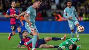 Barcelona - Real Sociedad: Barca đã để thua như thế nào?