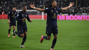Tân binh tỏa sáng, Juventus củng cố vị trí trong top 4 Serie A